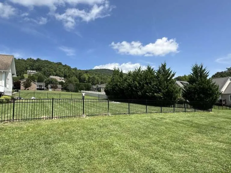 fence company